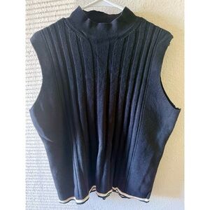 Liz Claiborne Black Sleeveless Hoodie